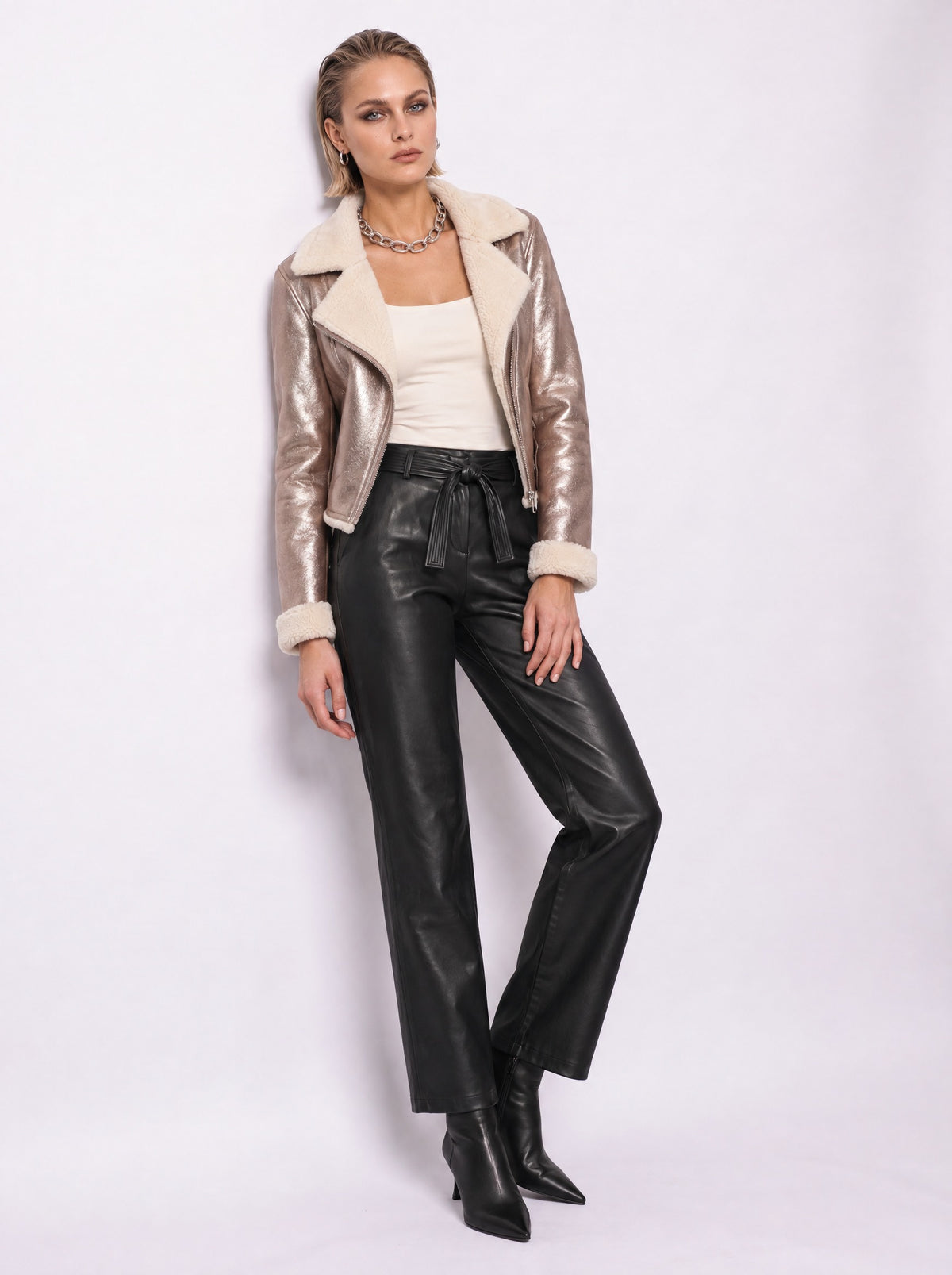 HIGH-WAIST LEATHER TROUSER