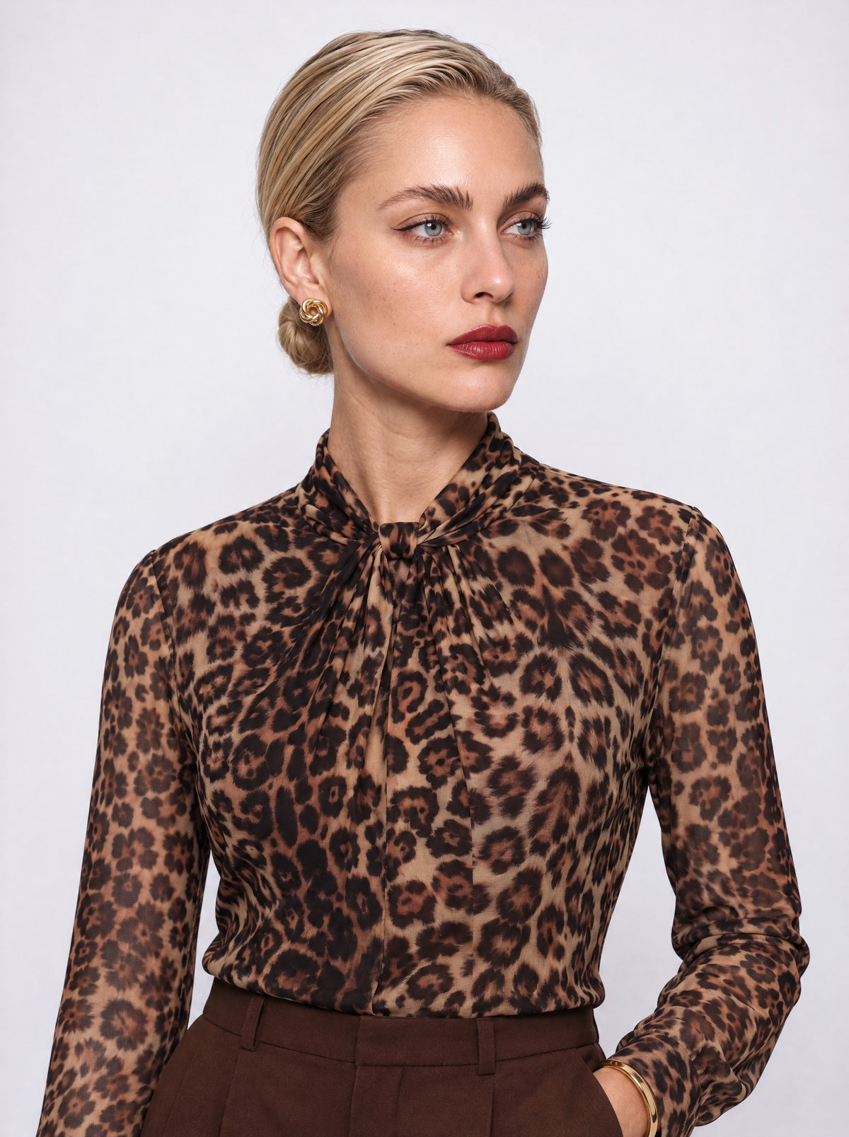 LEOPARD TWIST-NECK SHEER MESH TOP