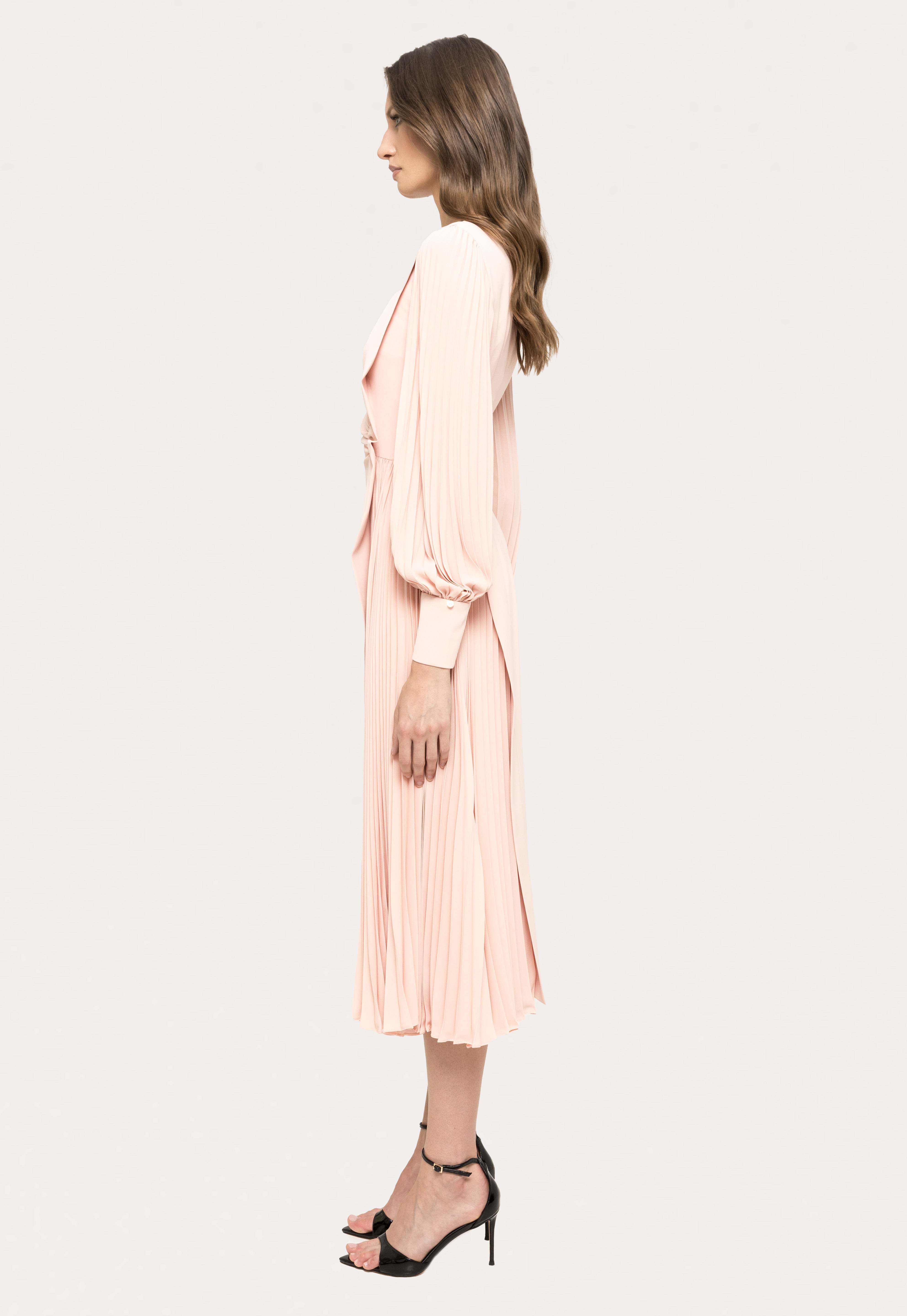 PLEATED MIDI DRESS WITH KNOT DETAIL