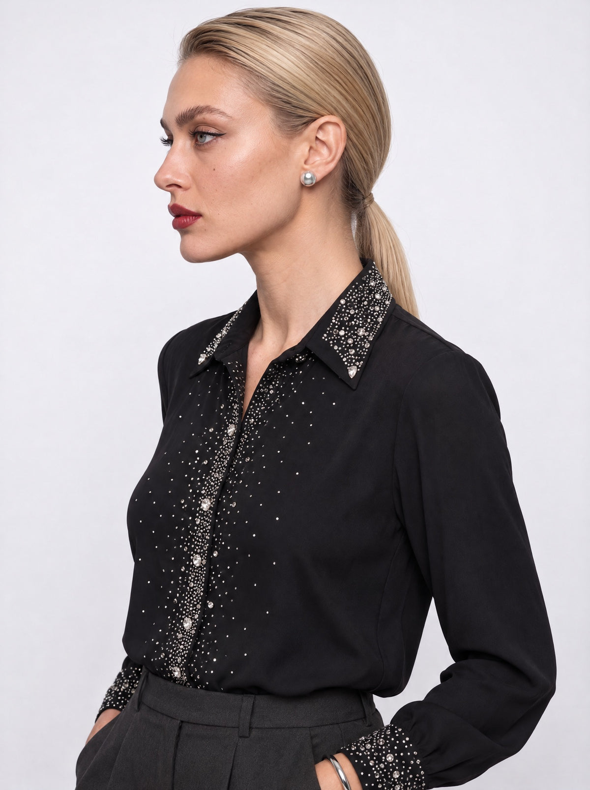 CRYSTAL PLACKET FITTED SHIRT