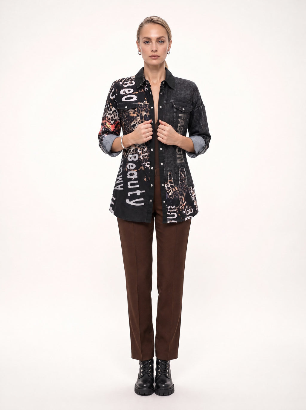 LEOPARD SLOGAN PRINT DENIM SHIRT