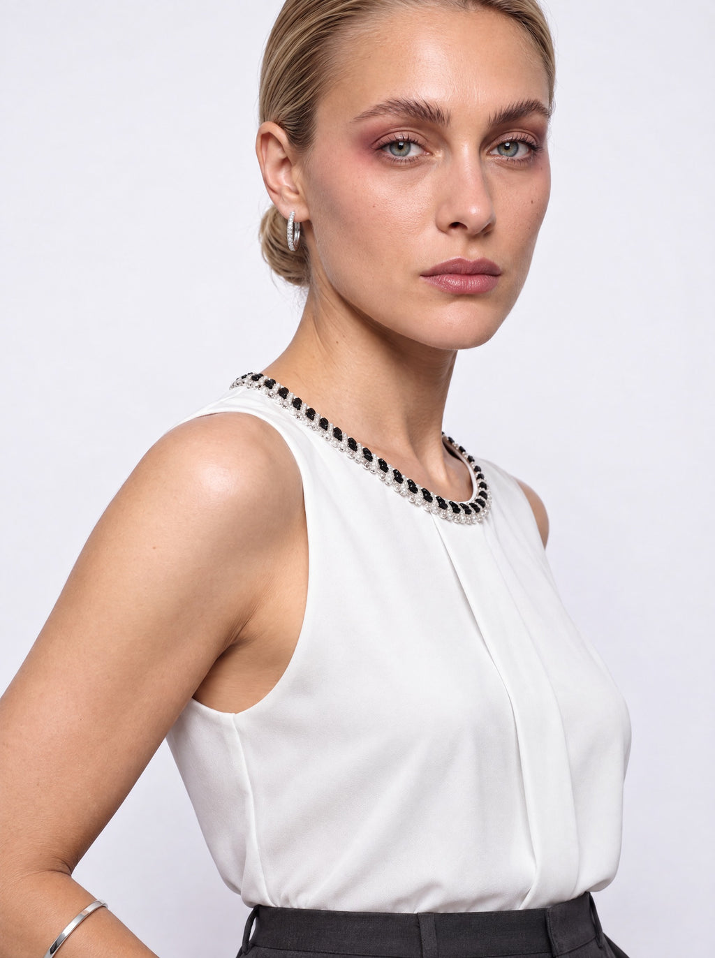 JEWELLED NECKLINE SLEEVELESS CREPE BLOUSE