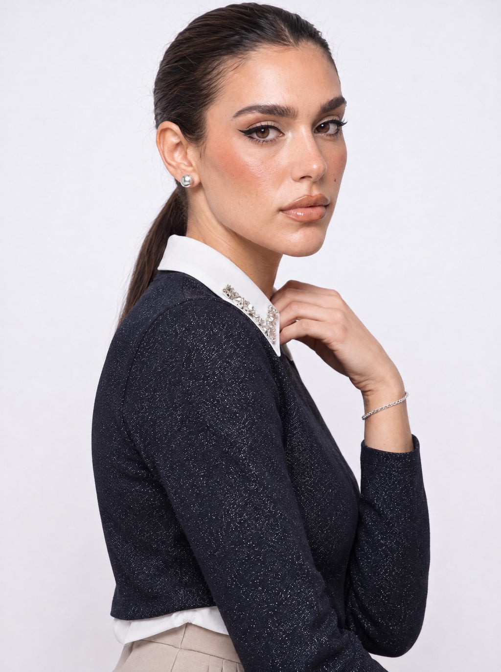 JEWELLED COLLAR SPARKLE KNIT SHIRT