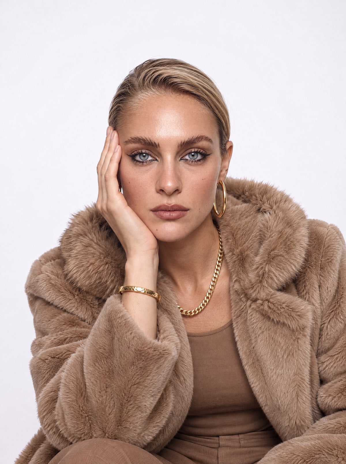 HOODED FAUX FUR MIDI COAT
