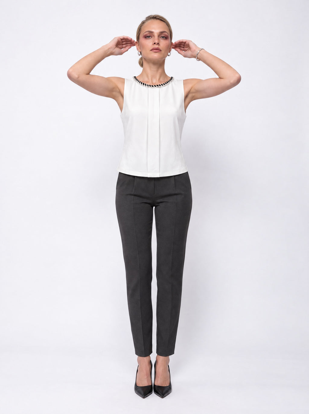 JEWELLED NECKLINE SLEEVELESS CREPE BLOUSE