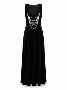 SLEEK MAXI DRESS WITH CRYSTAL BUCKLE