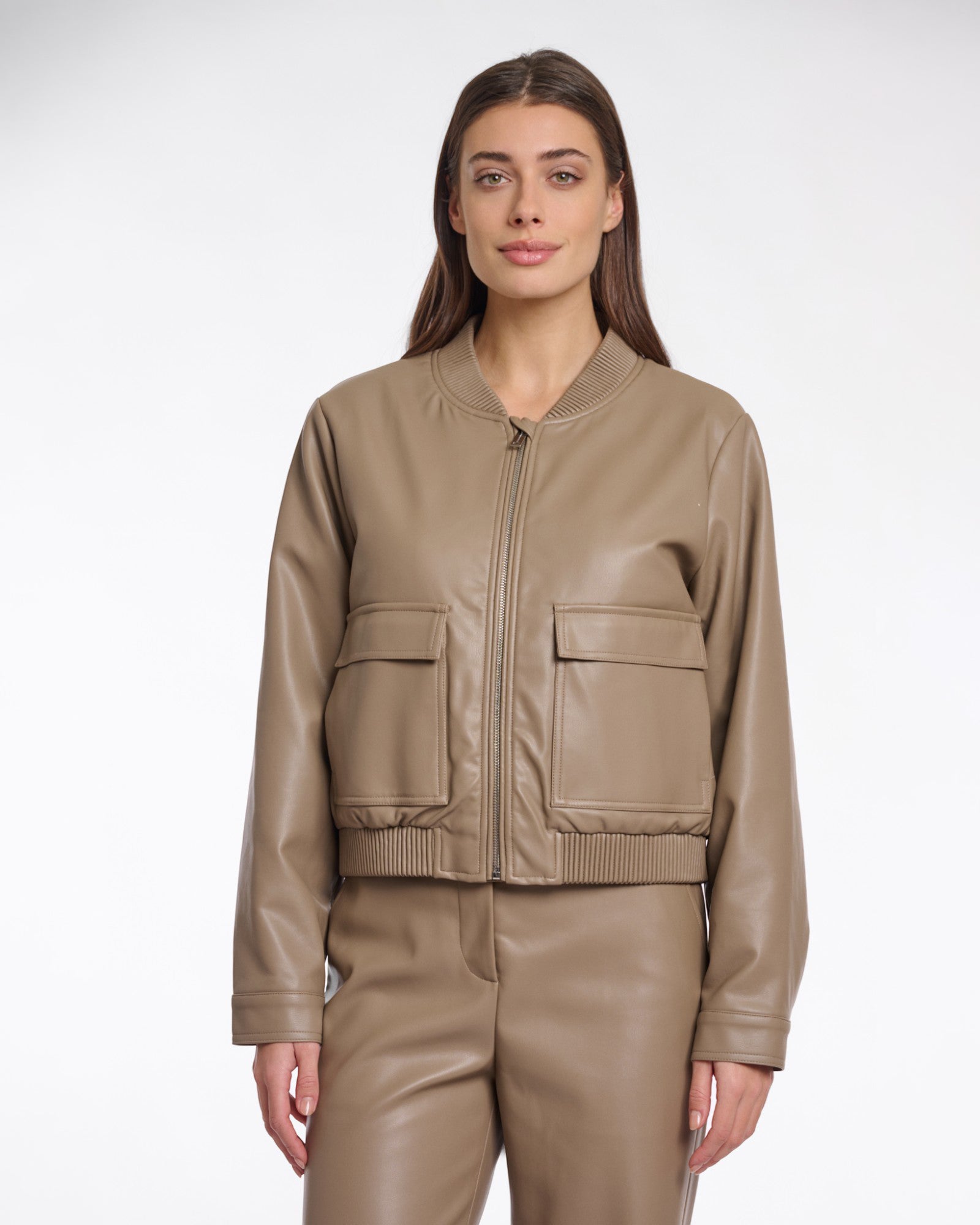 MINIMAL LEATHER ZIP JACKET