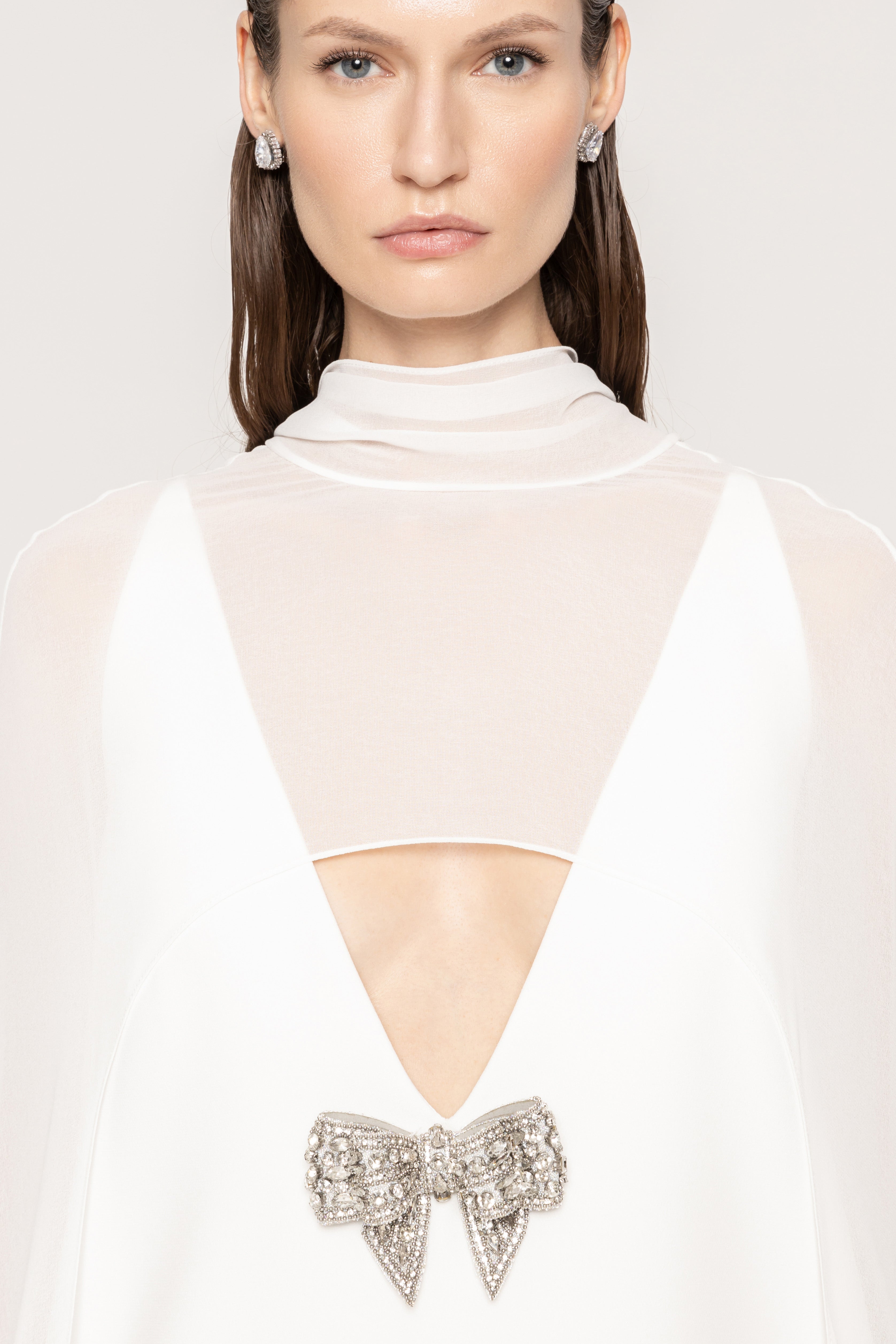 BOW CAPE DRESS