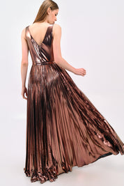 METALLIC PLEATED EVENING DRESS