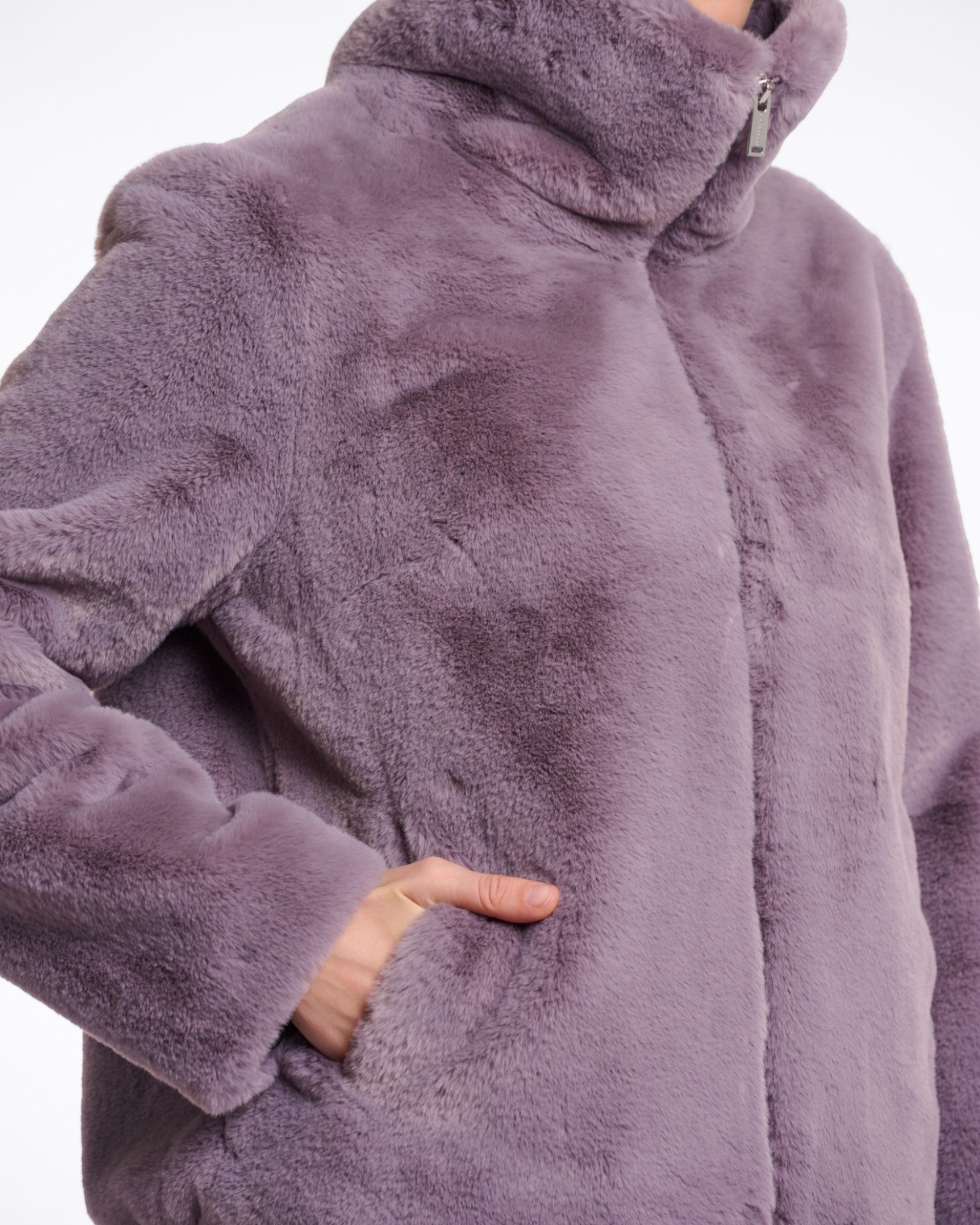 FAUX FUR HIGH-COLLAR JACKET