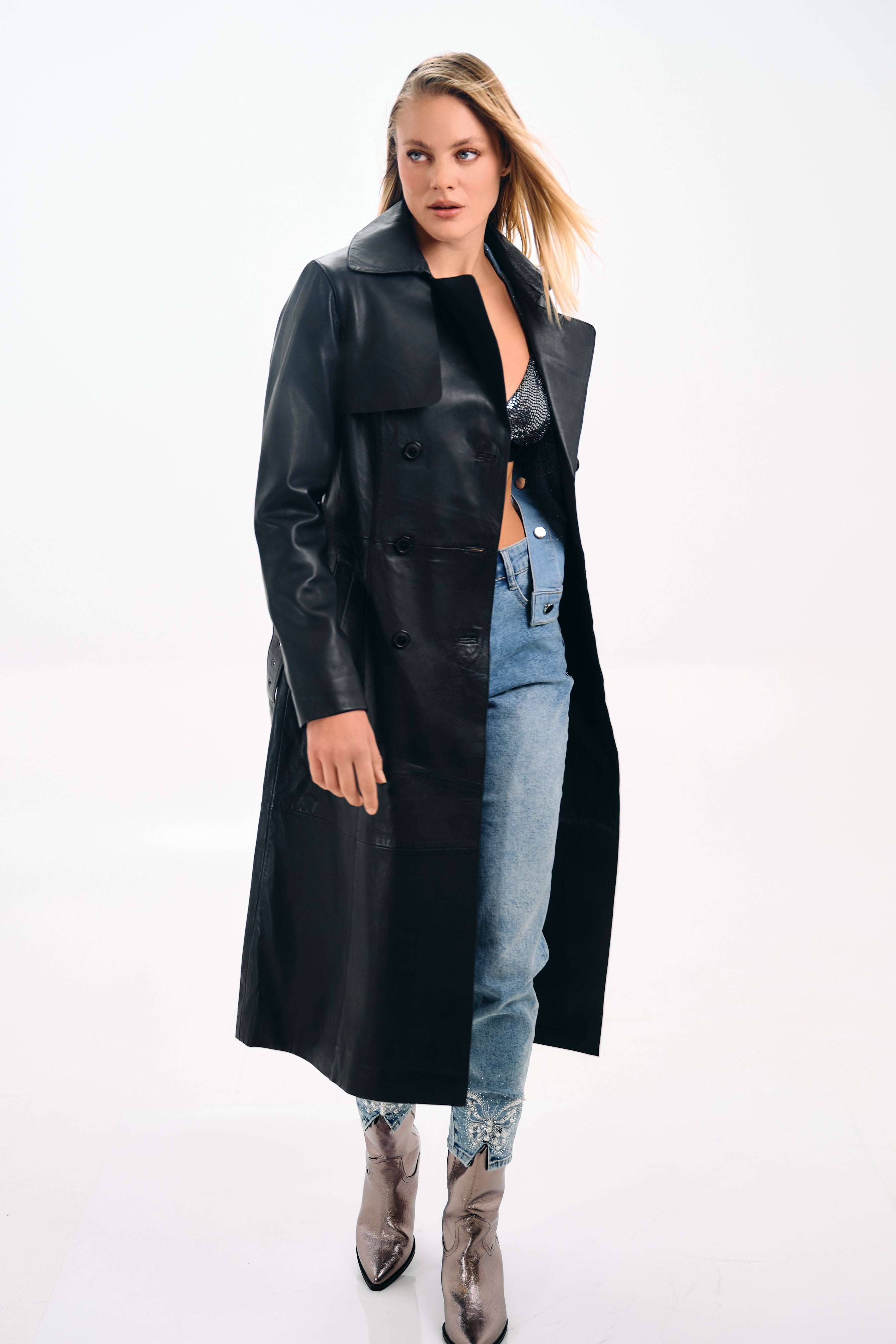 DOUBLE-BREASTED TRENCH COAT