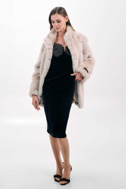 LUXURIOUS FAUX FUR COAT