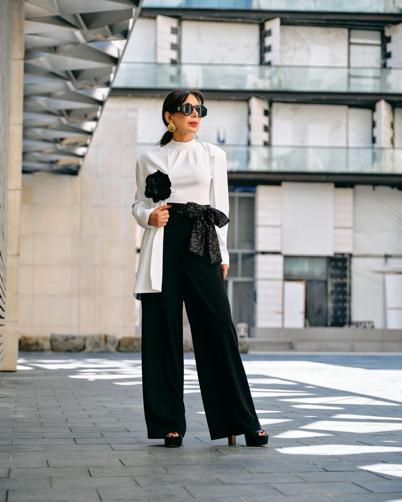 ELEGANT BOW-WAIST JUMPSUIT