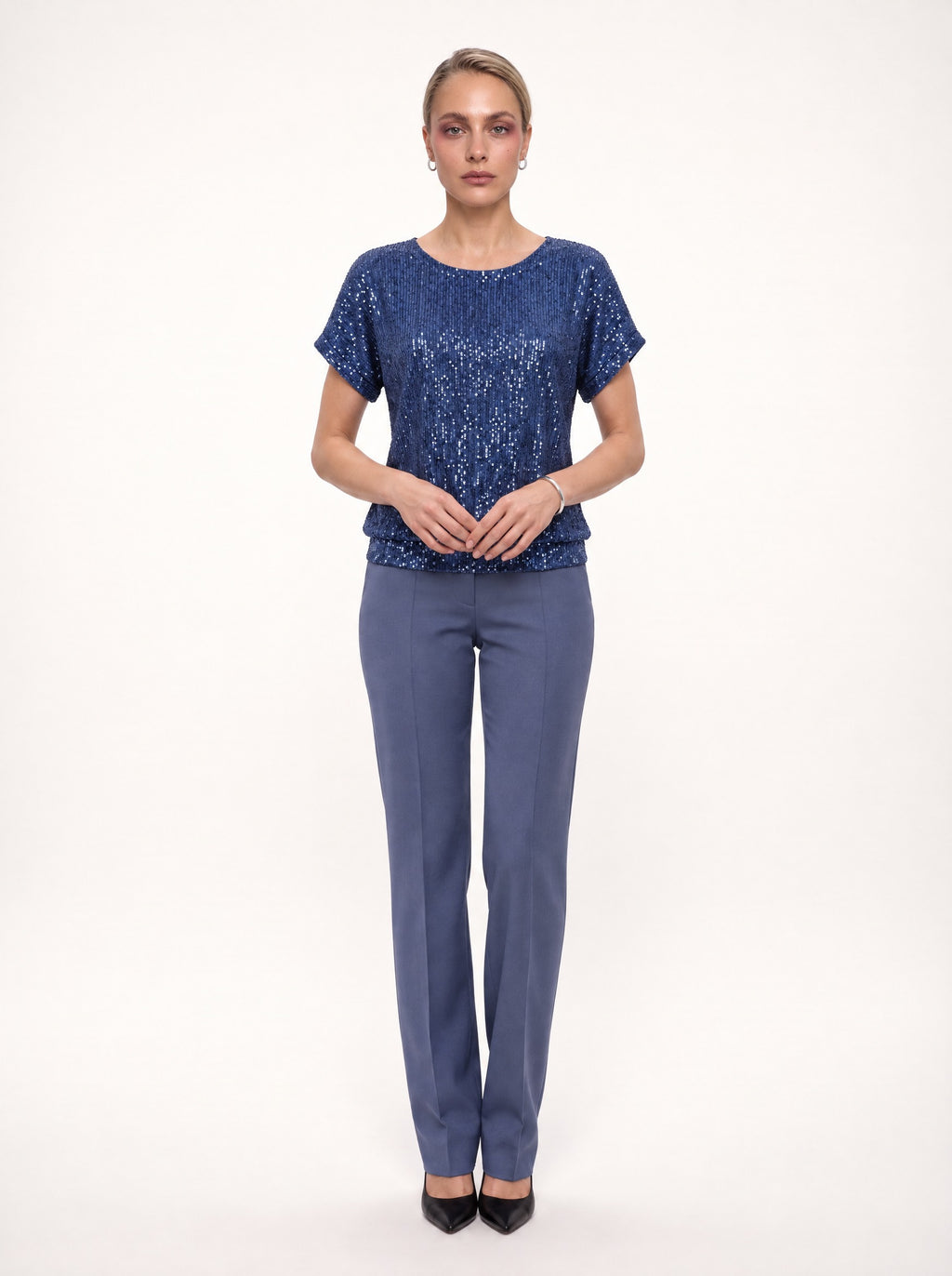 SEQUIN BANDED-HEM SHORT SLEEVE TOP