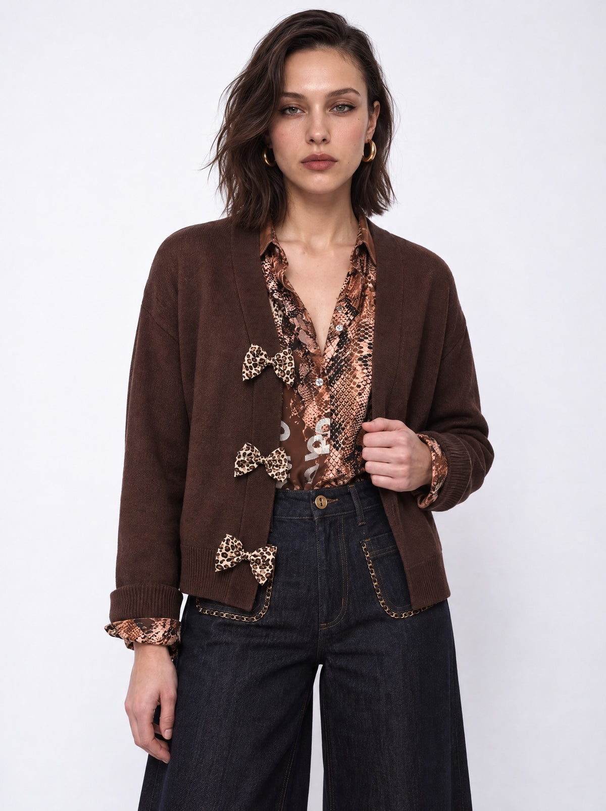 CHAIN-TRIMMED WIDE-LEG DENIM JEANS