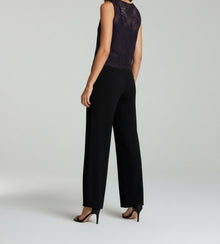 TEXTURED LACE SLEEVELESS TOP