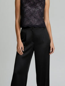TEXTURED LACE SLEEVELESS TOP