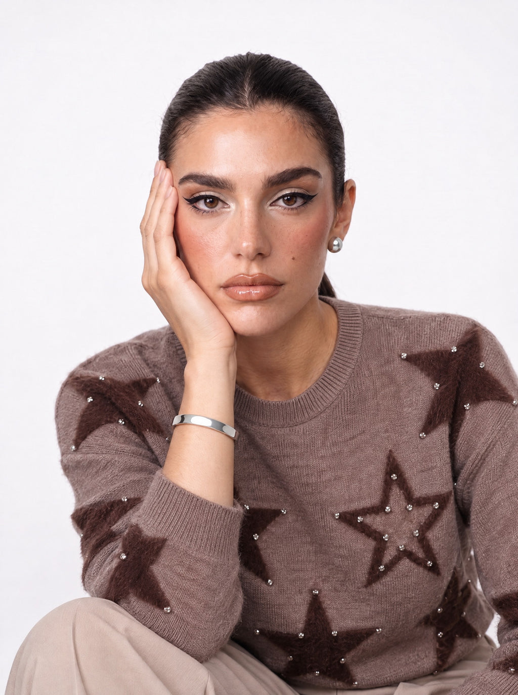CRYSTAL STAR DROP-SHOULDER KNIT SWEATER