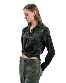 BOLD ANIMAL PRINT BLOUSE