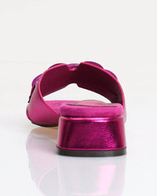 CHAIN EMBELLISHED SLIDE