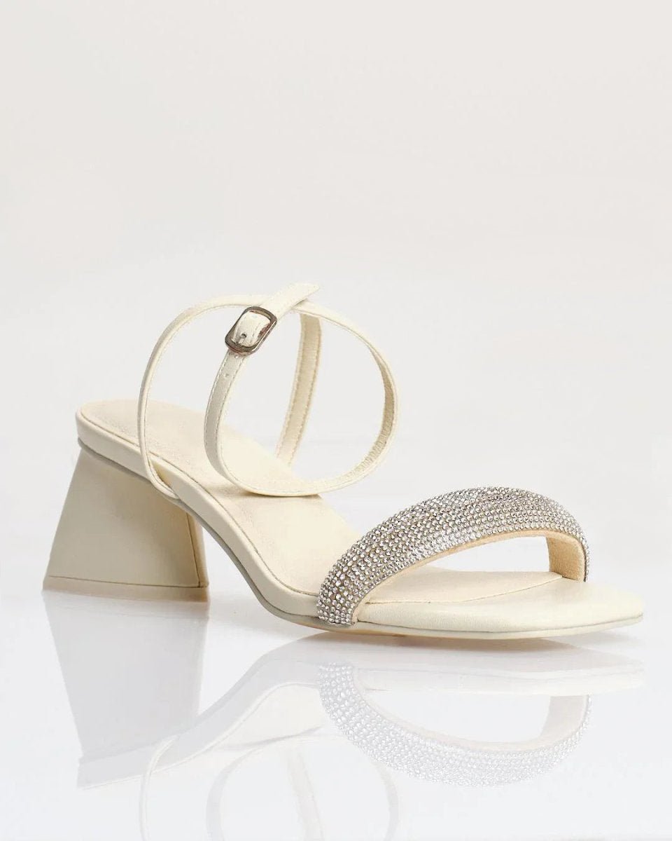 CHIC ANGLED LOW-BLOCK HEELS
