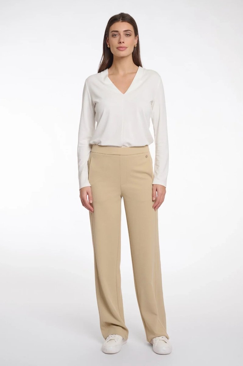 CLASSIC STRAIGHT PANTS