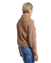 COZY KNIT TURTLENECK - Nakhle.Ets - Sweaters