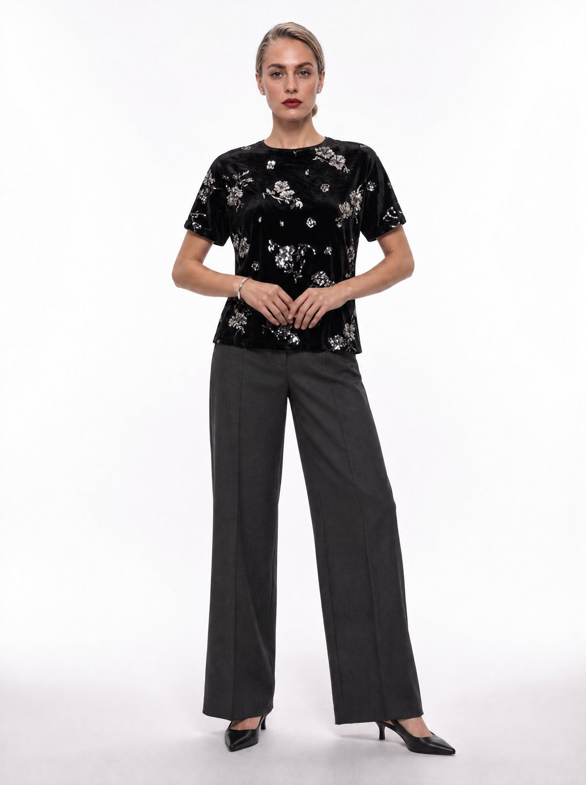 SEQUIN FLORAL VELVET CREW-NECK TOP