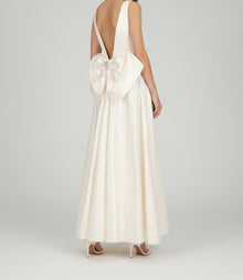 GATHERED SATIN BOW WAIST GOWN