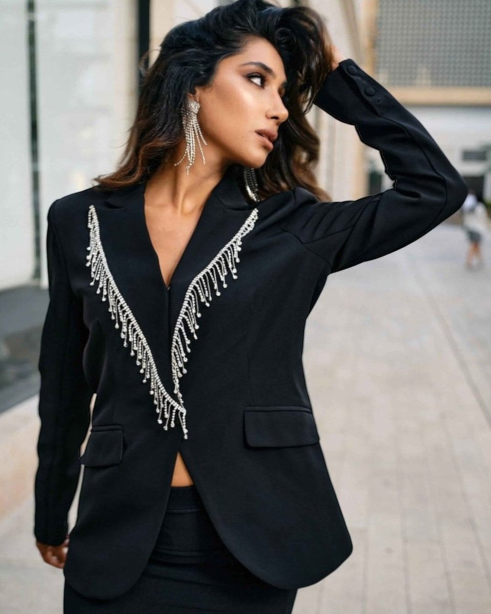 EMBELLISHED TAILORED BLAZER