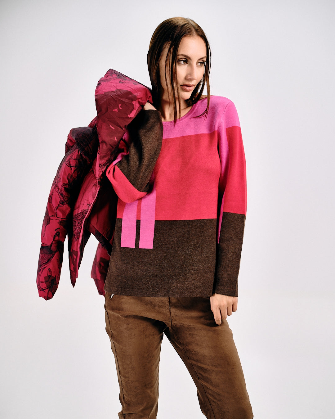 GRAPHIC BLOCK KNIT SWEATER