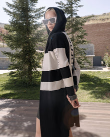 GRAPHIC KNIT CARDIGAN