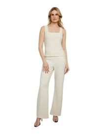 MINIMAL SQUARE TANK TOP