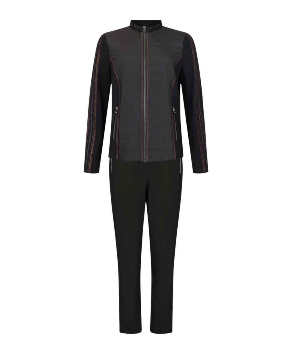 A MODERN TAILORED TWO-PIECE SET