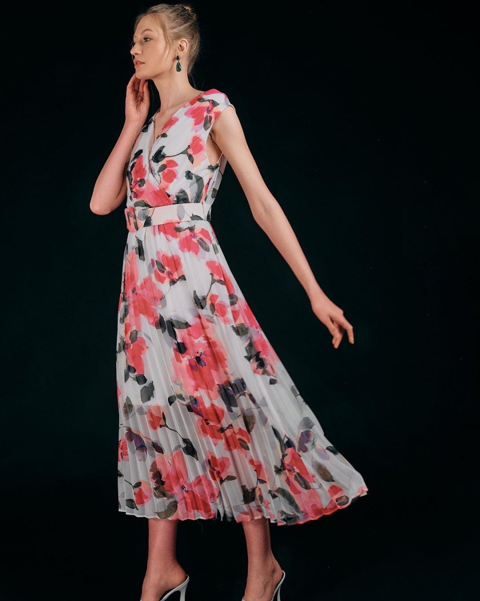 PLEATED FLORAL MAXI DRESS
