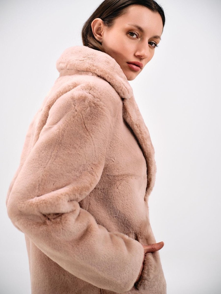 PLUSH FAUX FUR COAT - Nakhle.Ets - Coats