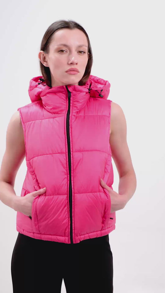 PADDED HOODED VEST