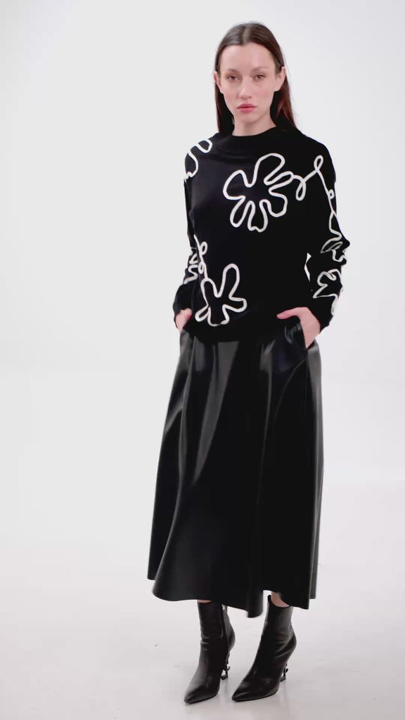 ABSTRACT EMBROIDERY SWEATER