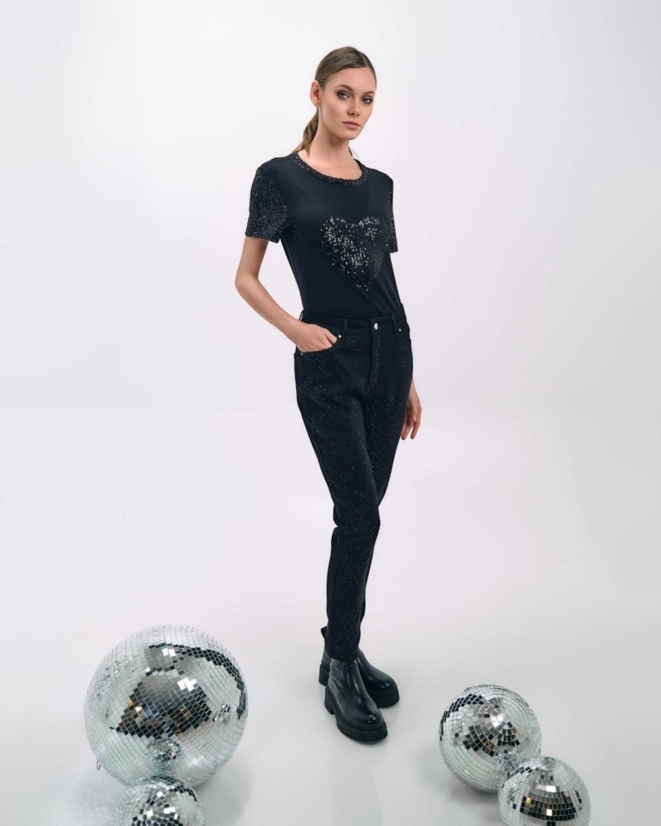 SEQUIN HEART DETAIL TOP - Nakhle.Ets - Tops & T-shirts