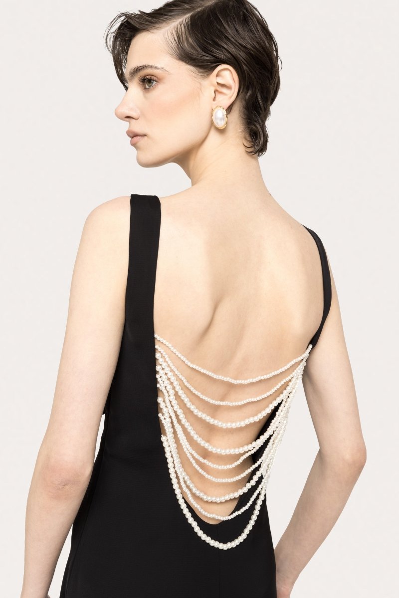 SLEEK MAXI DRESS WITH CRYSTAL BUCKLE - Nakhle.Ets - Dresses