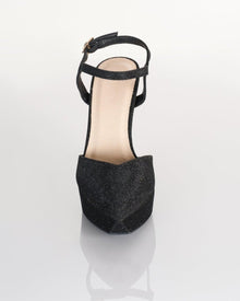 SLEEK PLATFORM STRAP HEELS