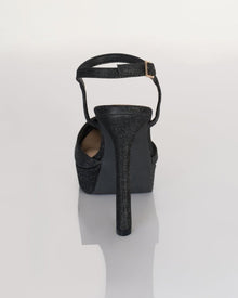 SLEEK PLATFORM STRAP HEELS