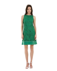 SLEEVELESS LACE SHIFT DRESS