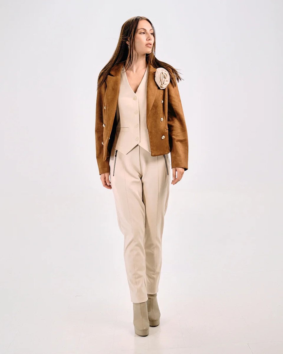 SLEEVELESS VEST & TROUSER SET