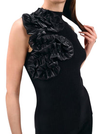 STATEMENT SLEEVELESS TOP