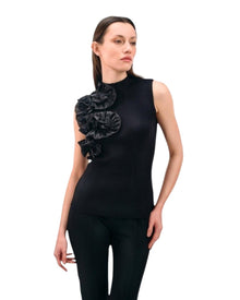 STATEMENT SLEEVELESS TOP