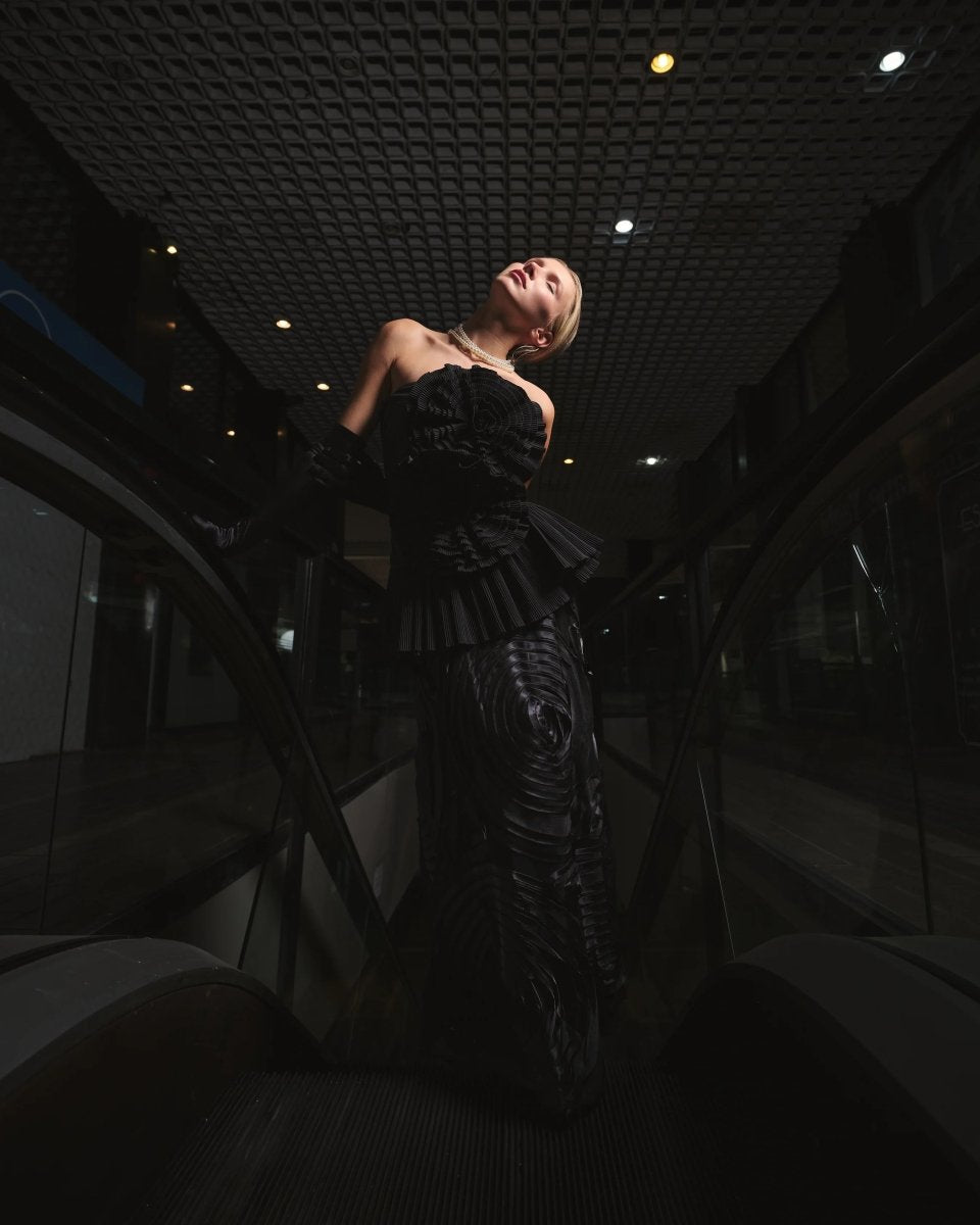 STRUCTURED FLORAL TOP