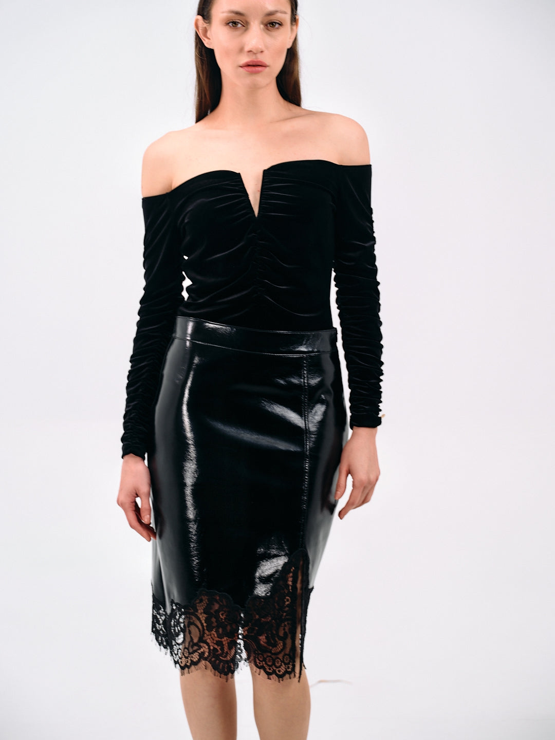 RUCHED VELVET BODYSUIT