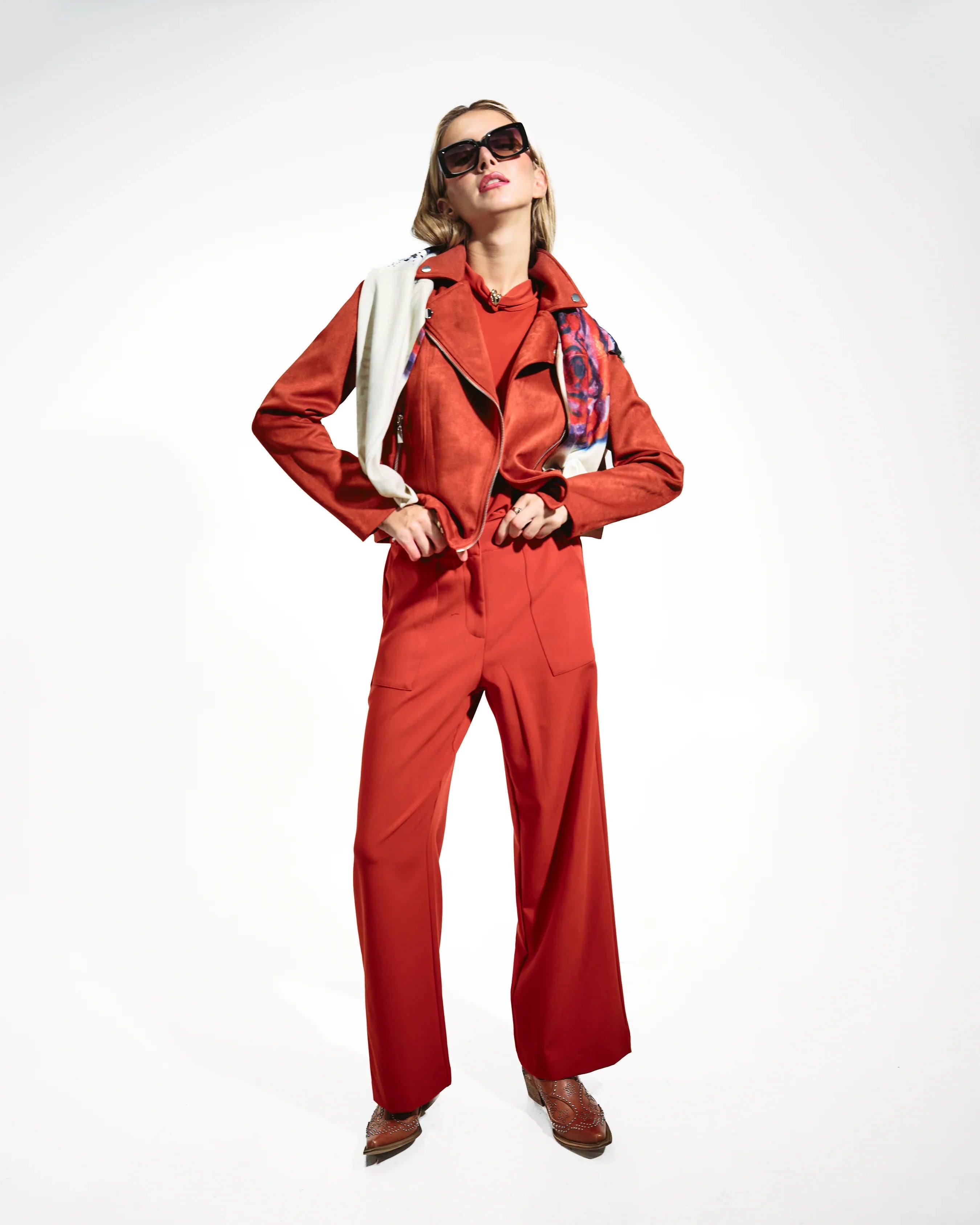 SLEEK CO-ORDINATED PANT SET