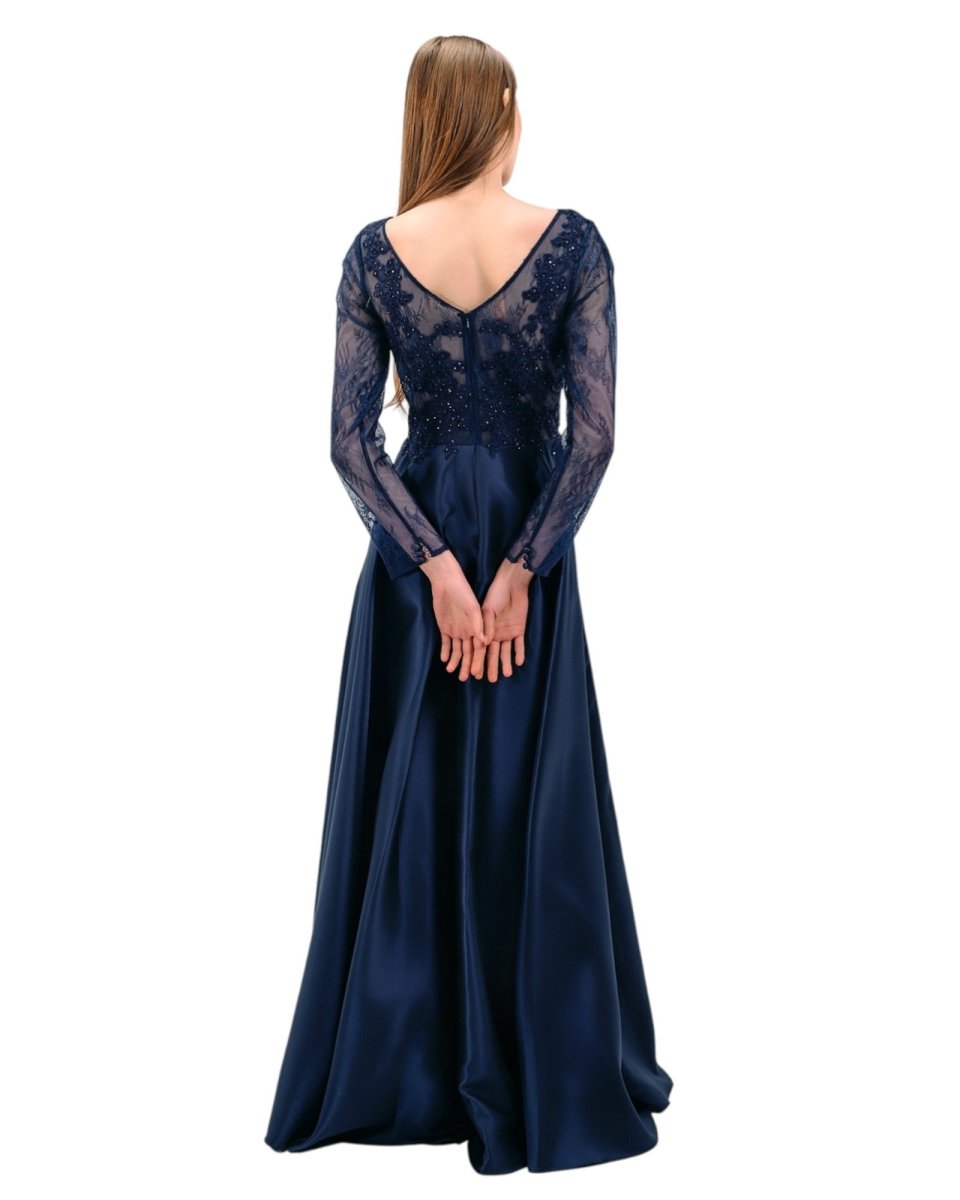TIMELESS LACE SLEEVE GOWN